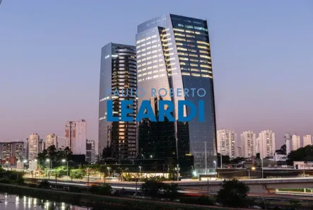Sala Comercial para venda ou aluguel, 282m² no Jurubatuba, São Paulo