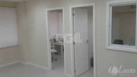 Sala Comercial à venda, 77m² no Centro Histórico, Porto Alegre
