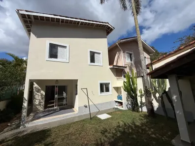 Casa de Condomínio com 3 Quartos à venda, 230m² no Parque Rincão, Cotia