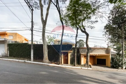 Casa com 3 Quartos à venda, 257m² no Jardim Prudência, São Paulo