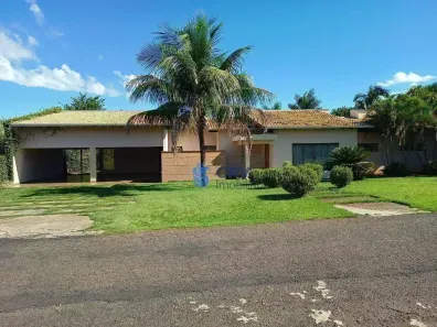Casa de Condomínio com 3 Quartos à venda, 325m² no Recanto Santa Andréa, Cambé