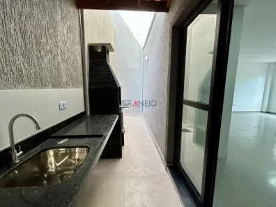 Casa de Condomínio com 2 Quartos à venda, 75m² no Melvi, Praia Grande