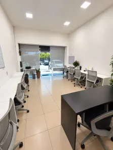 Ponto Comercial para alugar, 61m² no Parreão, Fortaleza