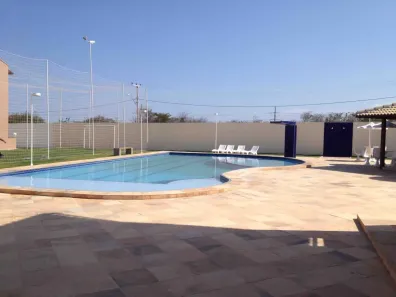Casa de Condomínio com 2 Quartos para alugar, 50m² no Prefeito José Walter, Fortaleza