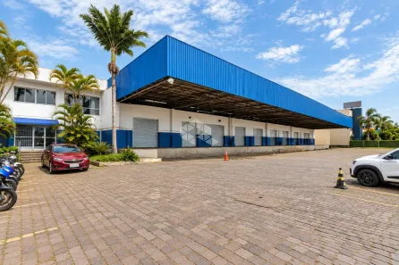 Galpão/Depósito/Armazém à venda, 3198m² no Sarandi, Porto Alegre