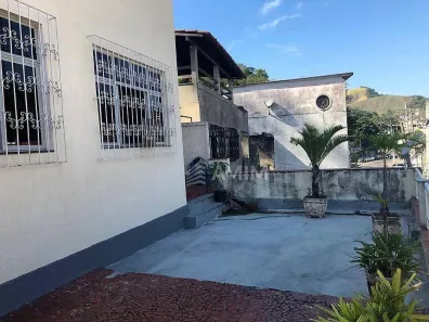 Casa com 13 Quartos à venda, 299m² no Santa Rosa, Niterói