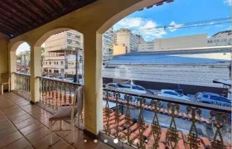 Casa com 7 Quartos à venda, 184m² no Centro, Niterói