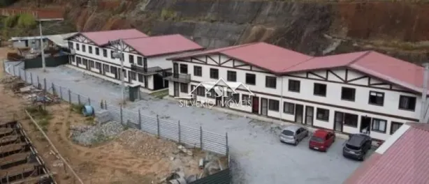 Apartamento com 3 Quartos à venda, 77m² no Corrêas, Petrópolis