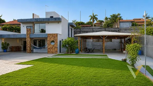 Fazenda/Sítio com 3 Quartos à venda, 355m² no Jardim Timbara, Campo Limpo Paulista