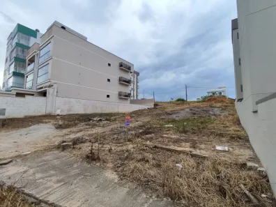 Lote/Terreno à venda, 375m² no Village, Imbituba