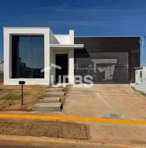 Casa de Condomínio com 3 Quartos à venda, 137m² no Jardins Parma, Senador Canedo