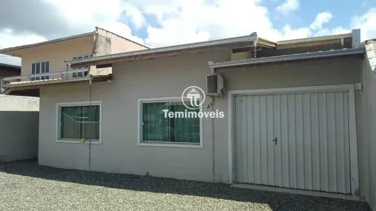 Casa com 3 Quartos à venda, 140m² no Jardim Iririú, Joinville