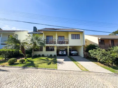 Casa de Condomínio com 3 Quartos à venda, 201m² no Santa Cândida, Curitiba