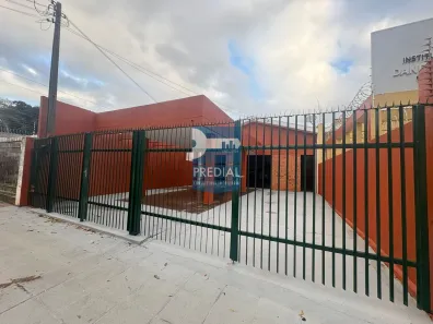 Casa com 2 Quartos para alugar, 221m² no Jardim São Carlos, São Carlos