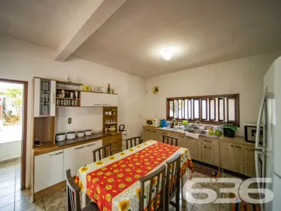 Casa com 5 Quartos à venda, 205m² no Guanabara, Joinville