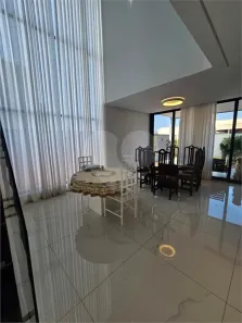 Casa de Condomínio com 3 Quartos à venda, 300m² no Cézar de Souza, Mogi das Cruzes