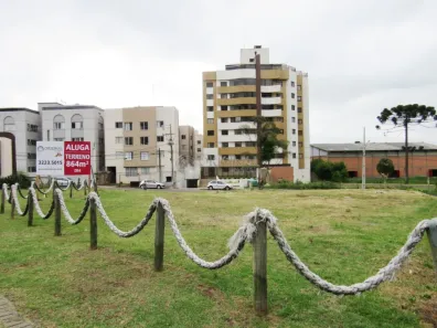 Lote/Terreno para alugar, 864m² no Portão, Curitiba