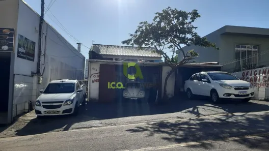 Casa com 4 Quartos à venda, 248m² no Barreiros, São José