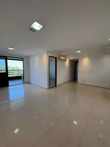 Apartamento com 3 Quartos para alugar, 117m² no Aleixo, Manaus