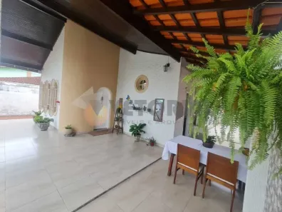 Casa com 3 Quartos à venda, 120m² no Indaiá, Caraguatatuba