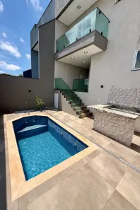 Sobrado com 3 Quartos para alugar, 140m² no Jardim Olímpico, Maringá