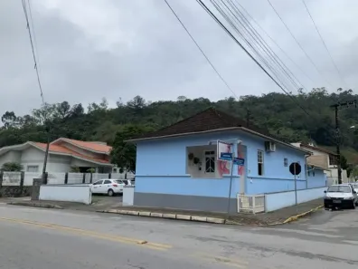 Casa com 3 Quartos à venda, 380m² no Azambuja, Brusque