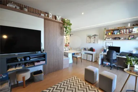 Apartamento com 2 Quartos à venda, 67m² no Vila Paiva, São Paulo