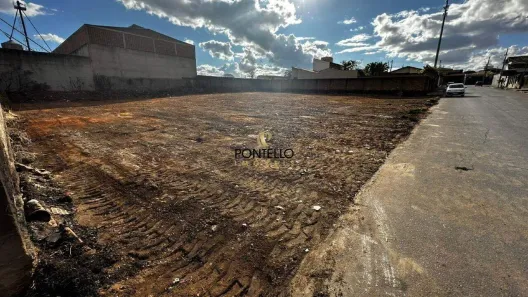 para alugar, 1080m² no Vale das Palmeiras, Sete Lagoas