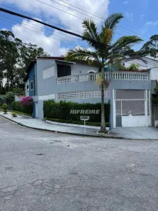 Casa com 4 Quartos à venda, 215m² no Jardim Las Vegas, Santo André