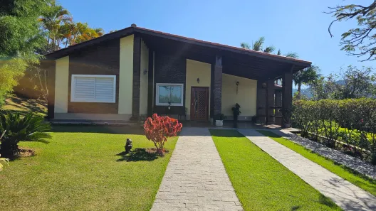 Casa de Condomínio com 3 Quartos à venda, 255m² no Capela do Barreiro, Itatiba