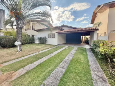 Casa de Condomínio com 3 Quartos à venda, 240m² no Jardim das Nações, Taubaté