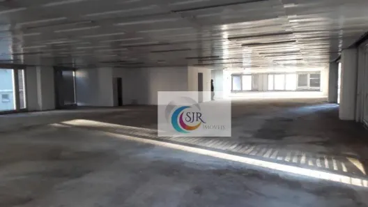 Sala Comercial para alugar, 700m² no Cerqueira César, São Paulo