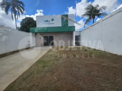 Imóvel Comercial com 7 Quartos para alugar, 200m² no Jardim Karaíba, Uberlândia