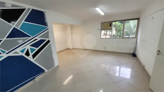 Sala Comercial para alugar, 107m² no Vila Mariana, São Paulo