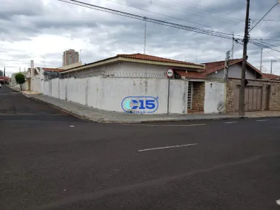 Casa com 3 Quartos à venda, 157m² no Jardim Califórnia, Franca