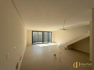 Sobrado com 2 Quartos à venda, 128m² no Lagoa da Conceição, Florianópolis