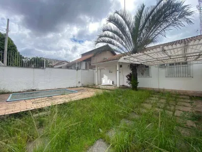 Casa com 3 Quartos para alugar, 350m² no Vila Santa Cecília, Volta Redonda