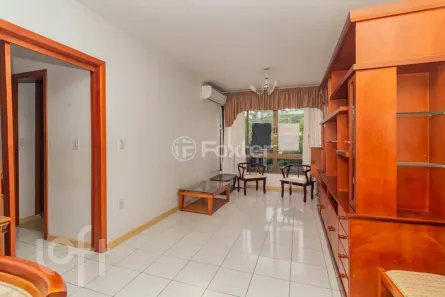 Apartamento com 2 Quartos à venda, 74m² no Vila Ipiranga, Porto Alegre