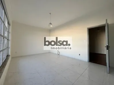 Imóvel Comercial com 3 Quartos à venda, 180m² no Centro, Bauru