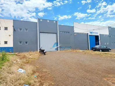 Galpão/Depósito/Armazém para alugar, 980m² no Parque Residencial Manela, Cambé