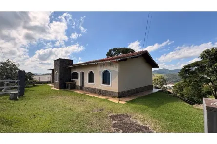 Casa com 3 Quartos à venda, 180m² no Jardim Nova Suiça, Piracaia