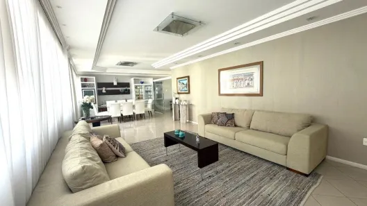 Apartamento com 4 Quartos à venda, 218m² no Centro, Florianópolis
