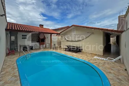 Casa com 4 Quartos à venda, 127m² no , Peruíbe