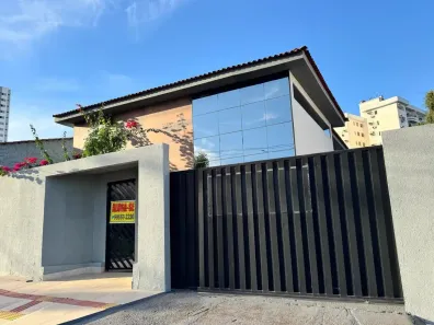 Ponto Comercial com 11 Quartos para alugar, 300m² no Araés, Cuiabá