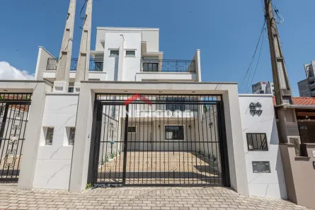 Sobrado com 3 Quartos à venda, 205m² no Armação, Penha