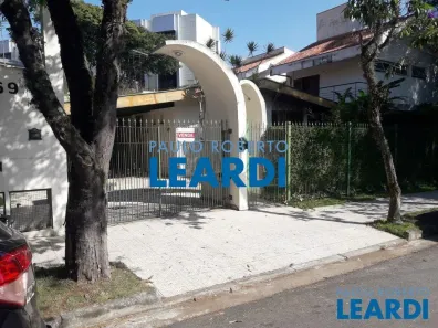 Casa com 3 Quartos à venda, 217m² no Caxingui, São Paulo