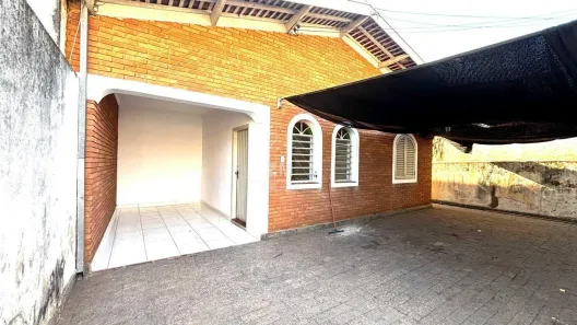 Casa com 2 Quartos para alugar, 85m² no Jardim das Bandeiras, Campinas