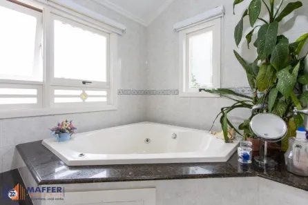 Casa com 5 Quartos à venda, 309m² no Ipanema, Porto Alegre