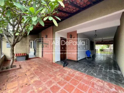 Casa com 3 Quartos para alugar, 223m² no Jardim Sulacap, Rio de Janeiro