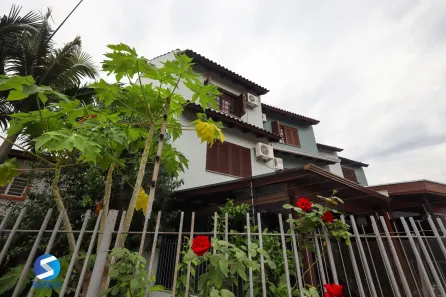 Casa com 3 Quartos à venda, 144m² no Jardim Itu, Porto Alegre